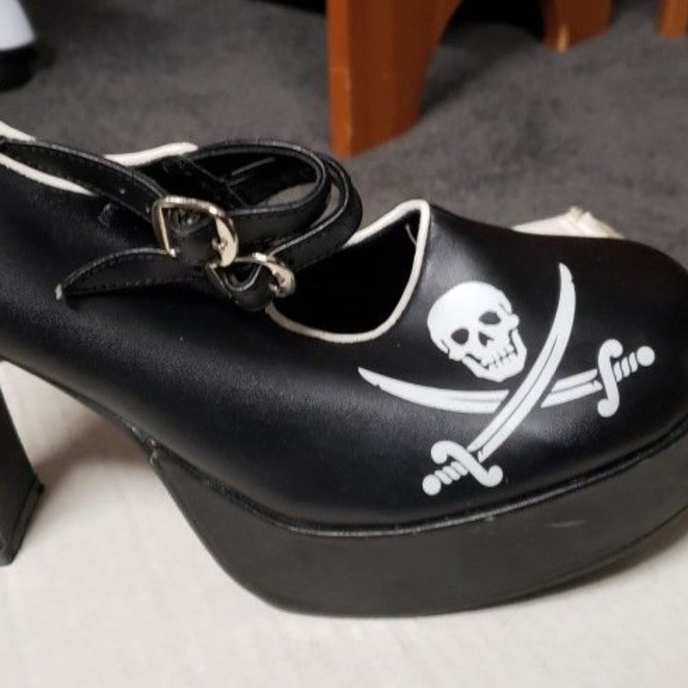 TUK Pirate Platform TUK Heels Black